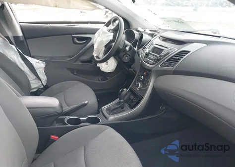 2016 Hyundai Elantra Se from USA, damaged, VIN 5NPDH4AE5GH719852